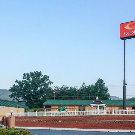 Econo Lodge Rocky Top Exterior photo